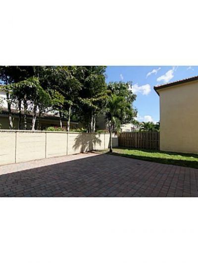 11277 NW 44th Ter, Doral, FL 33178 Photo