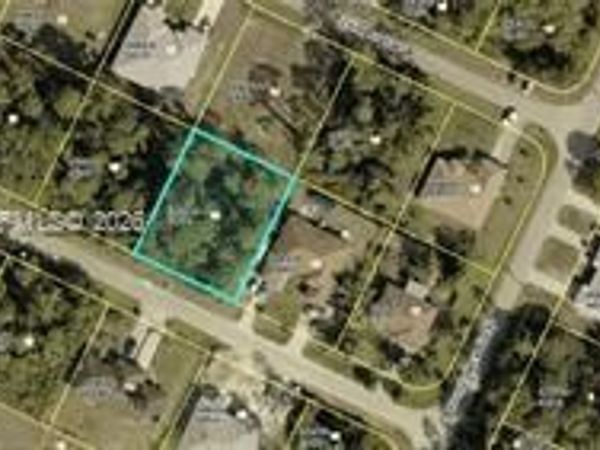 4608/4610 30th ST SW , Lehigh Acres, FL 33973