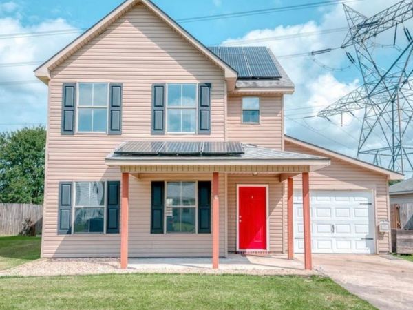 23949 Southpark Ln, Denham Springs, LA 70726