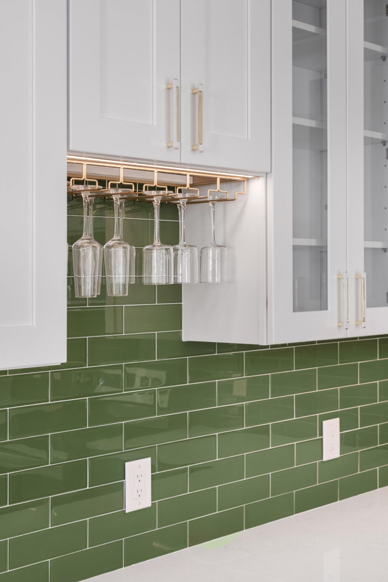 1906 Iris Street Photo 7