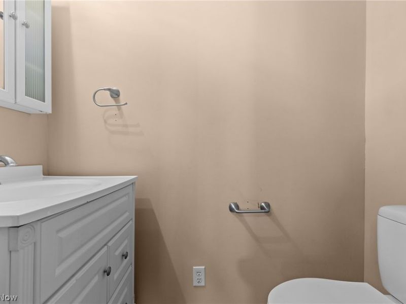 249 W 42nd Street, Shadyside, OH 43947 Photo 19