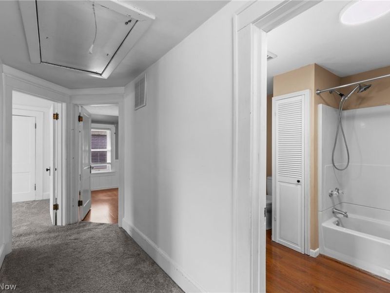 249 W 42nd Street, Shadyside, OH 43947 Photo 20