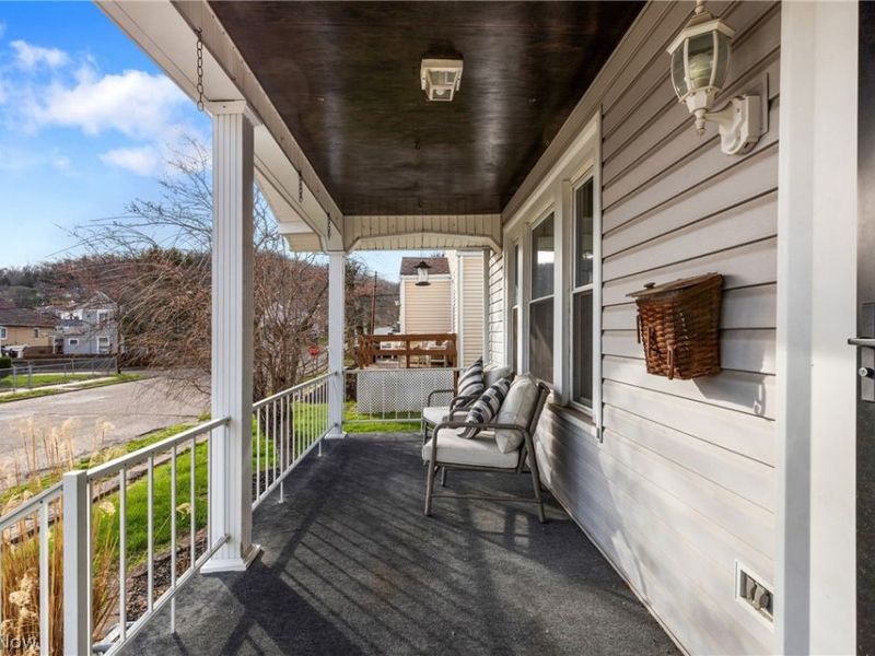 249 W 42nd Street, Shadyside, OH 43947 Photo 5