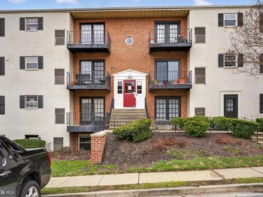 432 N ARMISTEAD STREET , Unit 203, ALEXANDRIA, VA 22312