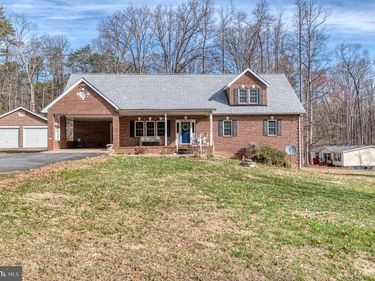 3220 COURTNEY SCHOOL ROAD , MIDLAND, VA 22728