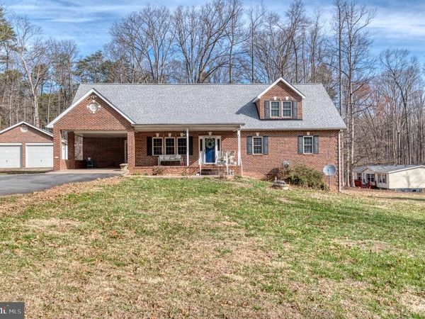 3220 COURTNEY SCHOOL ROAD , MIDLAND, VA 22728