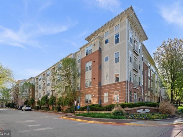 9486 VIRGINIA CENTER BOULEVARD, Unit 203, VIENNA, VA 22181