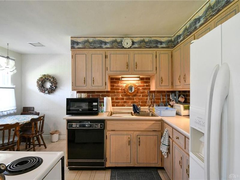 1191 Berna Lane, Kettering, OH 45429 Photo 14