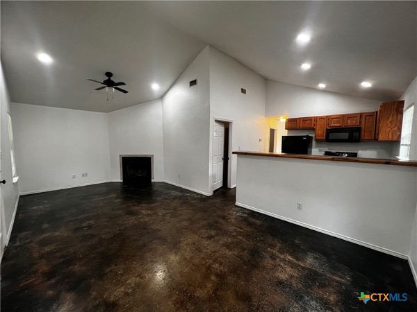 41340 Fm 3159 , Unit D, Canyon Lake, TX 78133