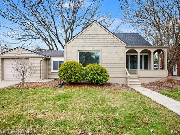 22033 Alger Street, St. Clair Shores, MI 48080