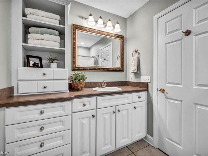 7360 Arbor Glen Place, Concord Township, OH 44060 Photo 16