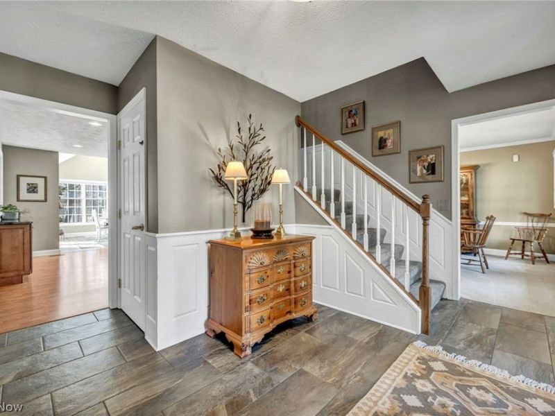 7360 Arbor Glen Place, Concord Township, OH 44060 Photo 2