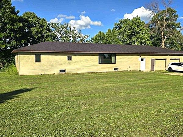 13454 750th Street, Blooming Prairie, MN 55917