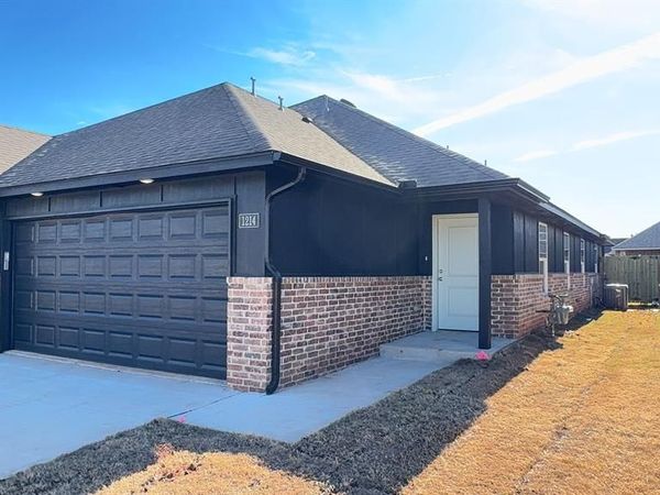 1214 NW 113TH Street, Oklahoma City, OK 73114