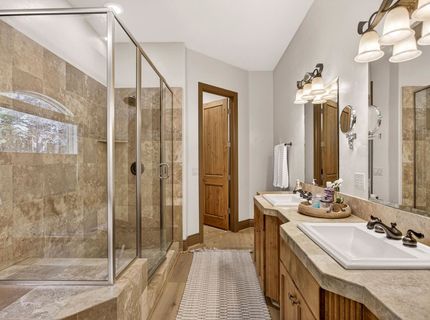 48 Foxglenn Drive, Lake Almanor, CA 96137 Photo