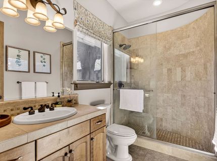 48 Foxglenn Drive, Lake Almanor, CA 96137 Photo