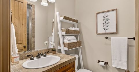 48 Foxglenn Drive, Lake Almanor, CA 96137 Photo