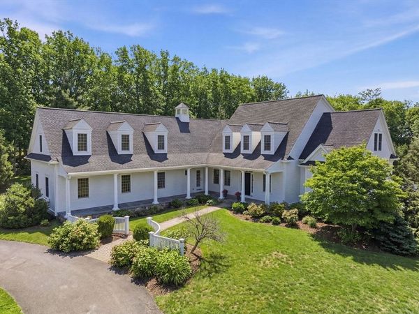 20 Woodlock Rd, Hingham, MA 02043