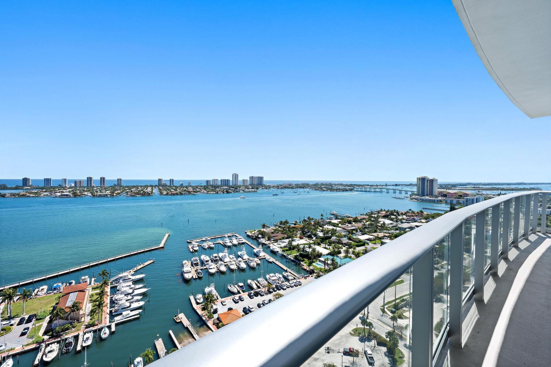 220 Lake Shore Drive, Unit 2212, Lake Park, FL 33403 Photo