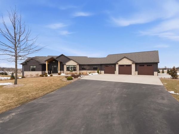 N3029 LOOKOUT LANE, Hortonville, WI 54944