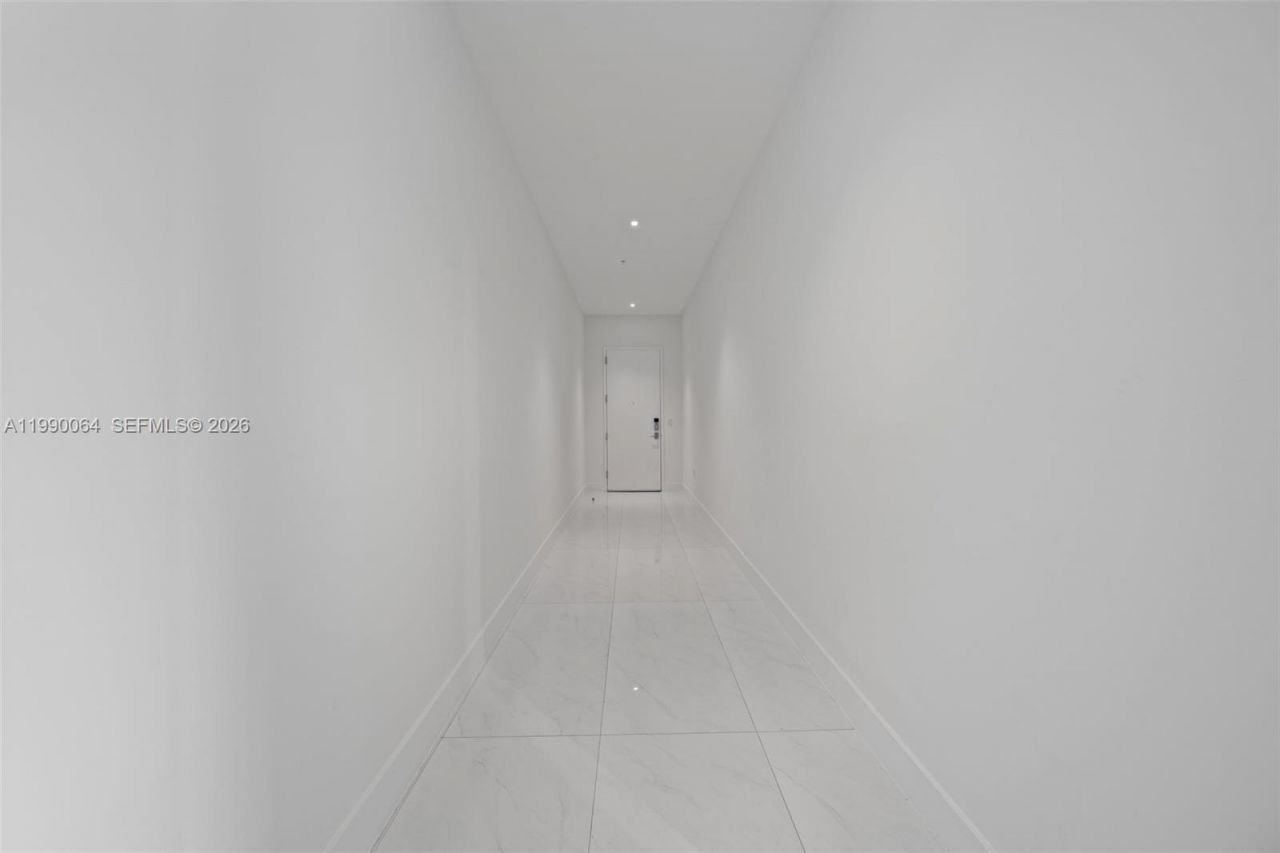 301 Altara Ave, Unit 213, Coral Gables, FL 33146 Photo