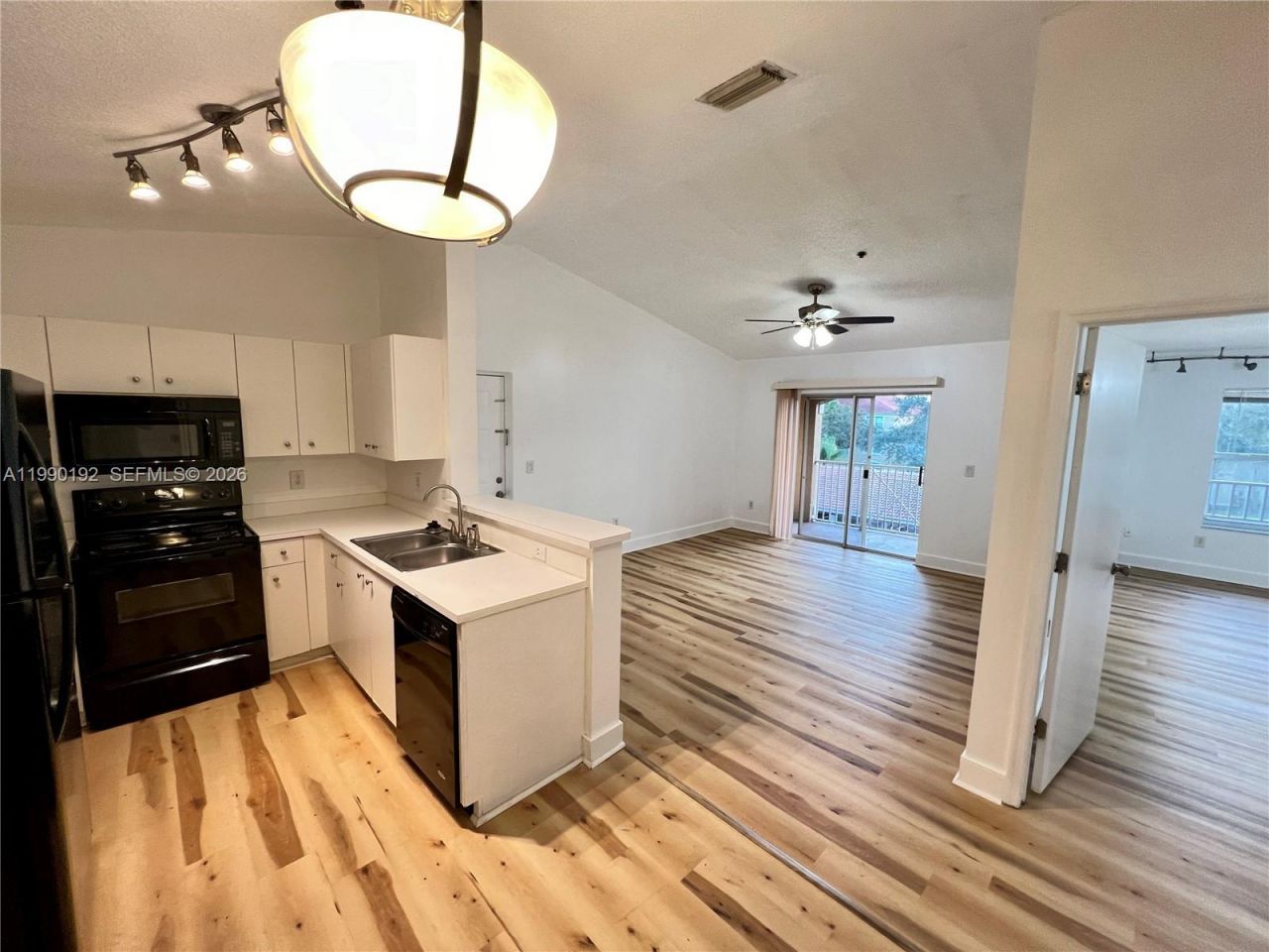 5570 NW 61st St , Unit 930, Coconut Creek, FL 33073 Photo