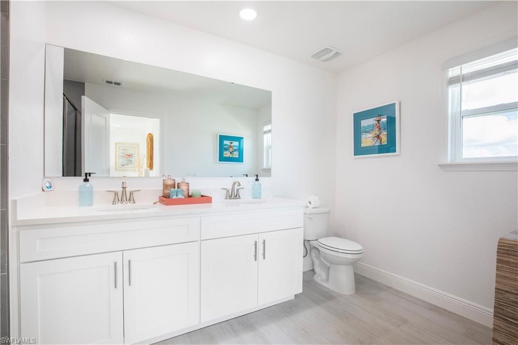 10530 Fountain Palm Cir, Bokeelia, FL 33922 Photo