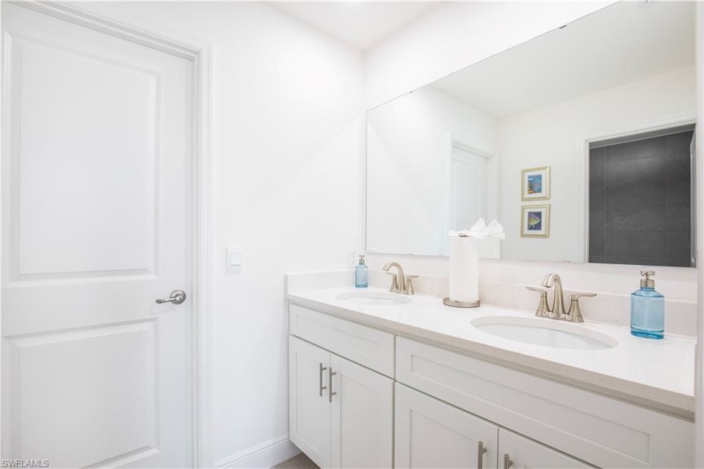 10530 Fountain Palm Cir, Bokeelia, FL 33922 Photo