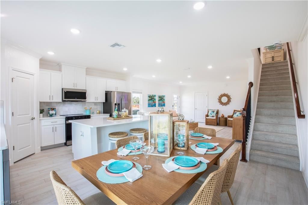 10530 Fountain Palm Cir, Bokeelia, FL 33922 Photo