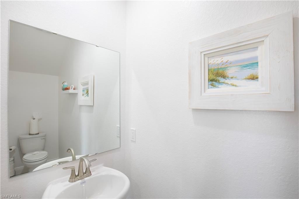 10530 Fountain Palm Cir, Bokeelia, FL 33922 Photo