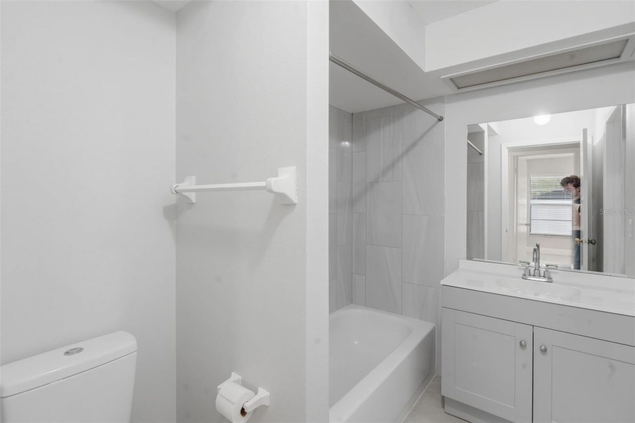 1912-1918 Crystal Grove Drive , Lakeland, FL 33801 Photo