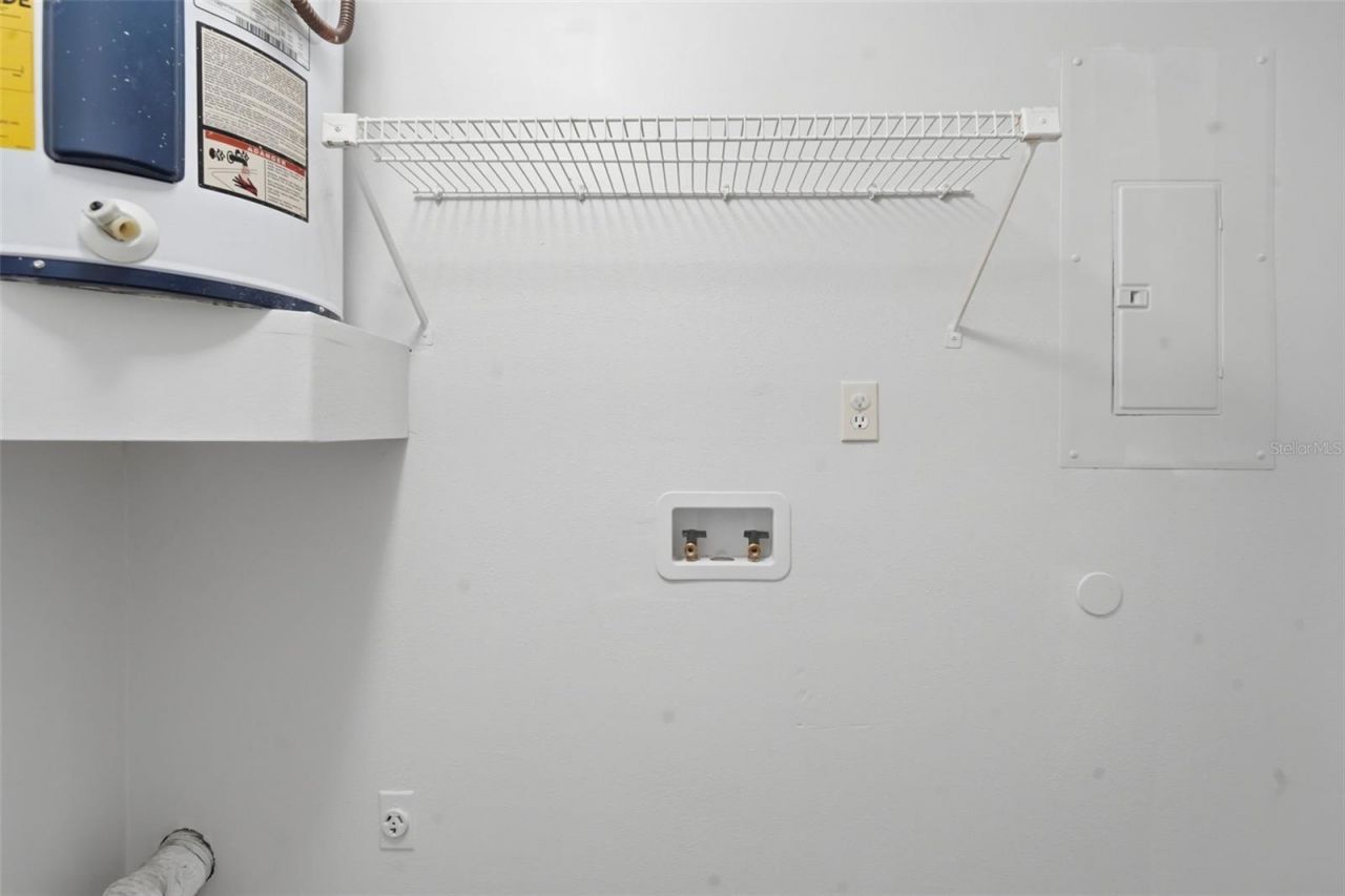 1912-1918 Crystal Grove Drive , Lakeland, FL 33801 Photo