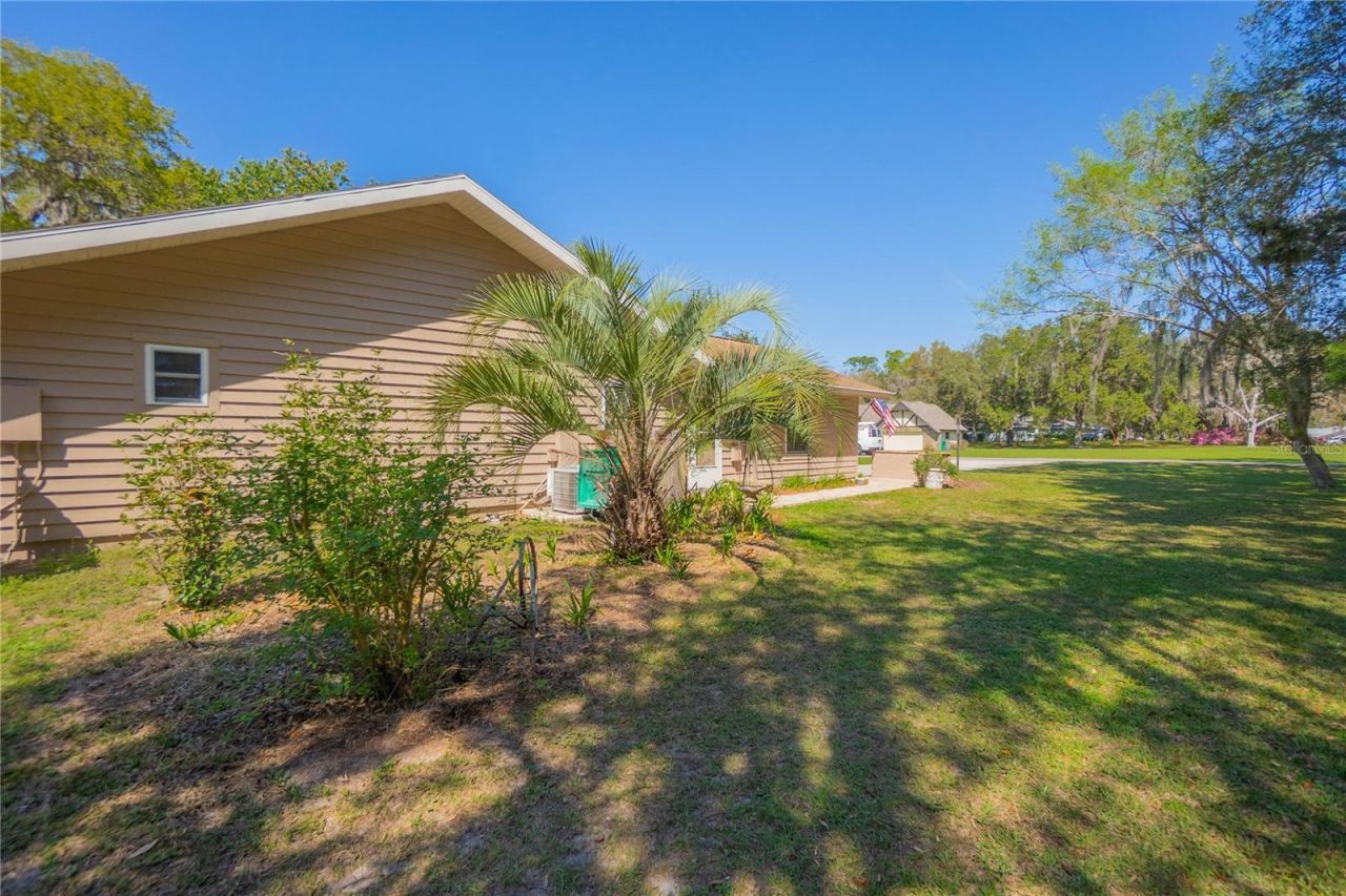 9800 E Regency Row, Inverness, FL 34450 Photo
