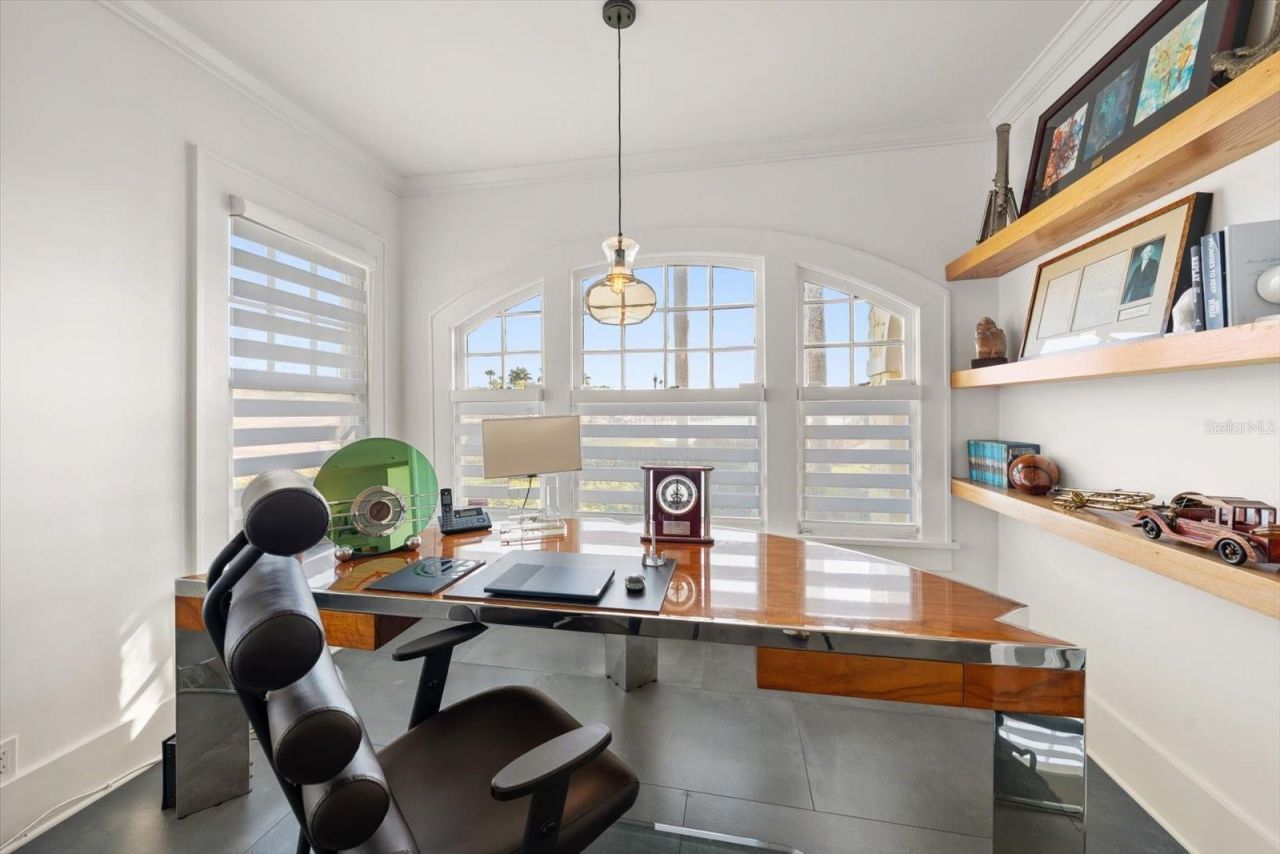 2050 Coffee Pot Boulevard Ne, Saint Petersburg, FL 33704 Photo