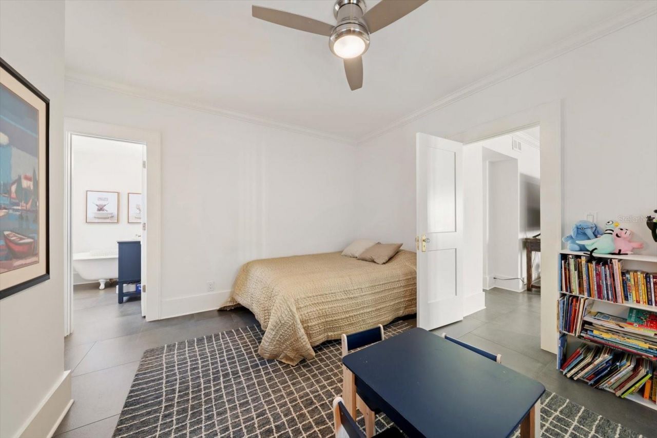 2050 Coffee Pot Boulevard Ne, Saint Petersburg, FL 33704 Photo