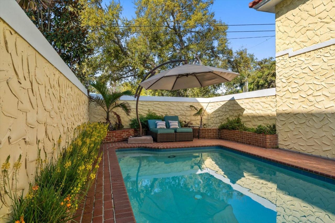 2050 Coffee Pot Boulevard Ne, Saint Petersburg, FL 33704 Photo