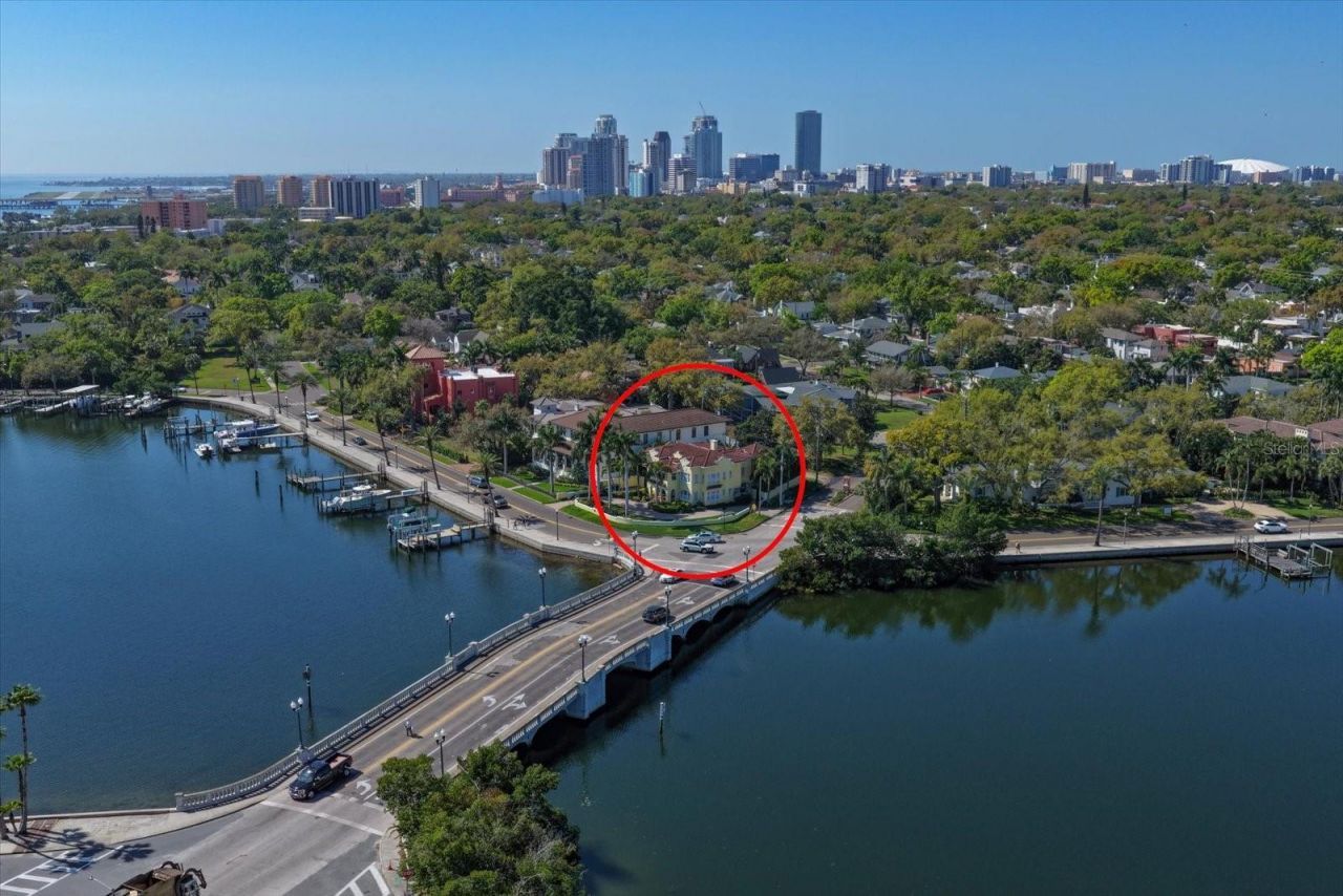 2050 Coffee Pot Boulevard Ne, Saint Petersburg, FL 33704 Photo