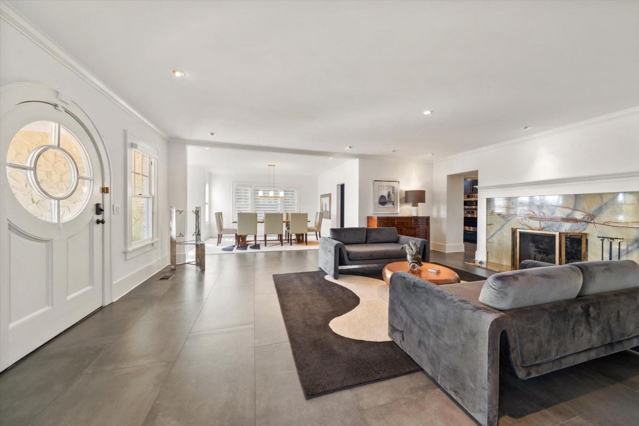 2050 Coffee Pot Boulevard Ne, Saint Petersburg, FL 33704 Photo