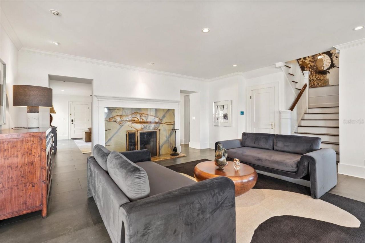 2050 Coffee Pot Boulevard Ne, Saint Petersburg, FL 33704 Photo