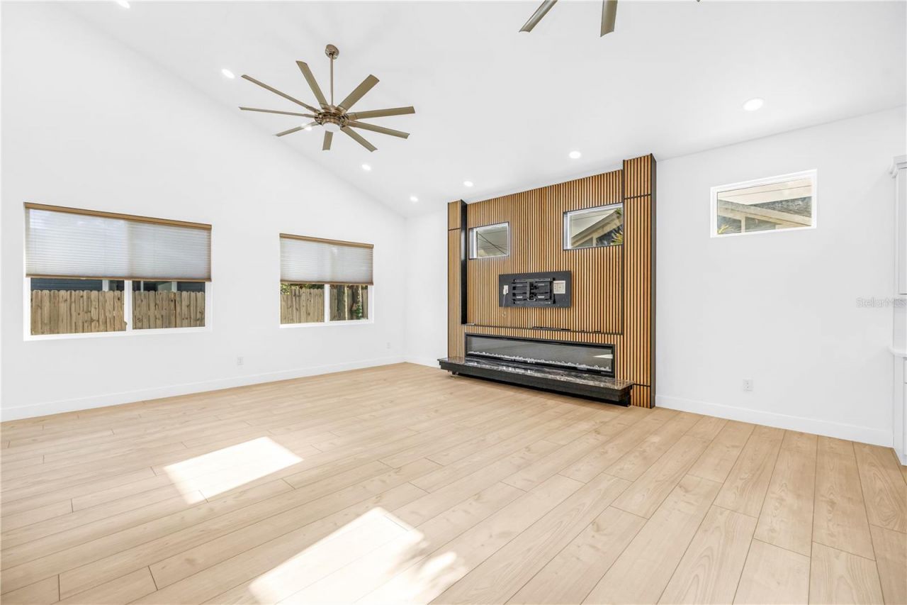 4907 15th Avenue N, Saint Petersburg, FL 33710 Photo