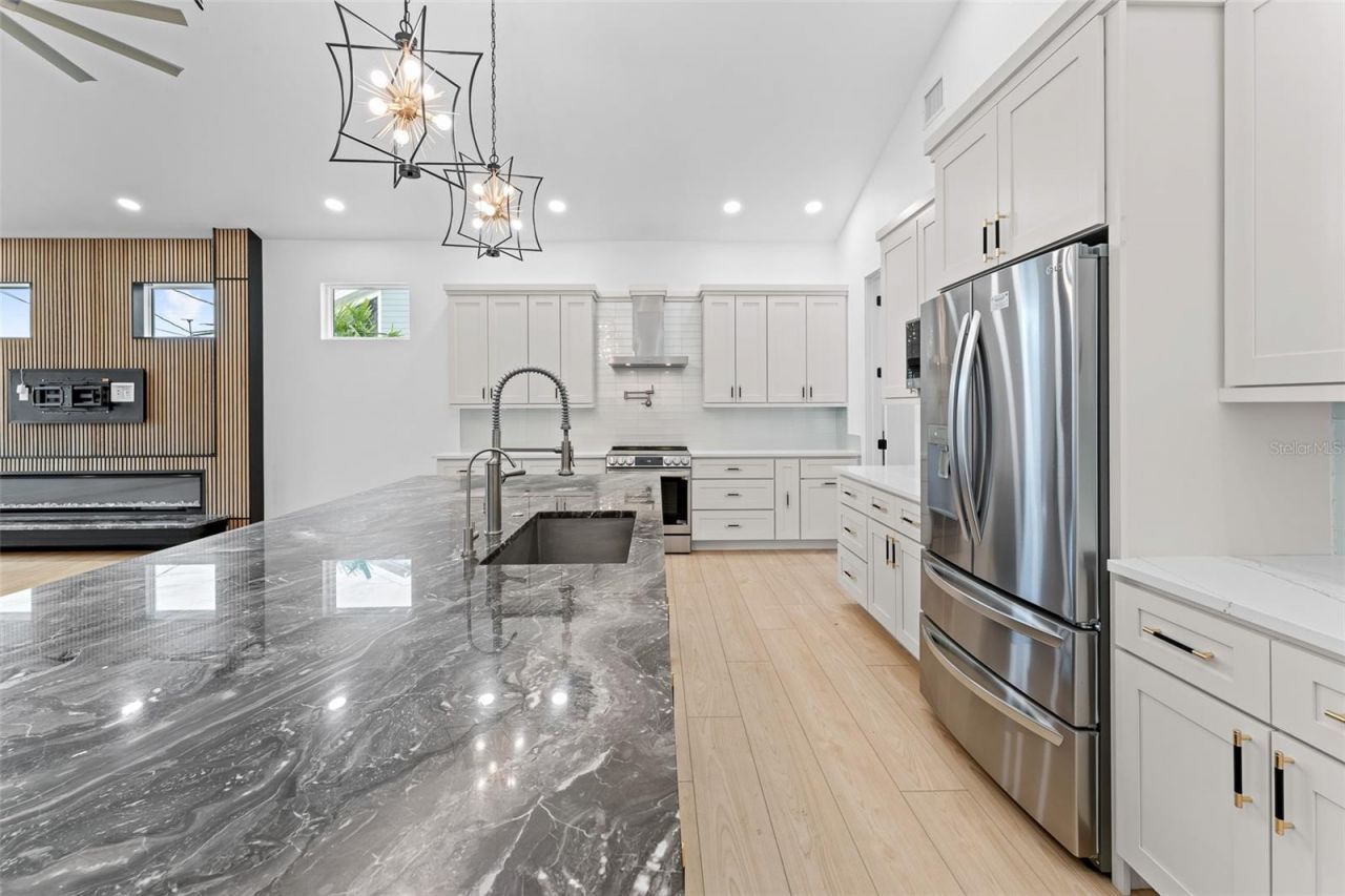 4907 15th Avenue N, Saint Petersburg, FL 33710 Photo