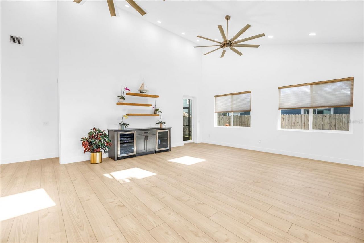 4907 15th Avenue N, Saint Petersburg, FL 33710 Photo