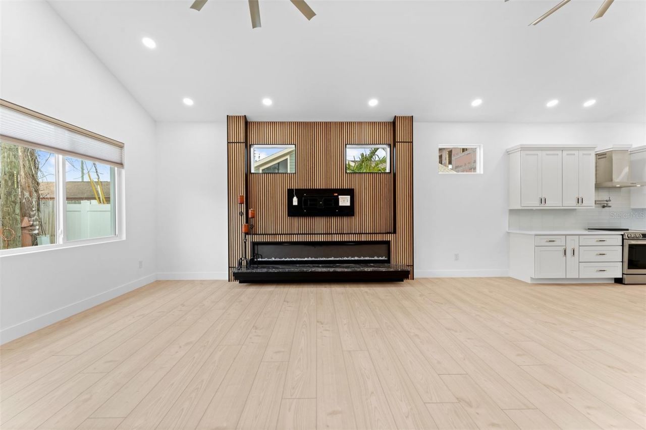 4907 15th Avenue N, Saint Petersburg, FL 33710 Photo