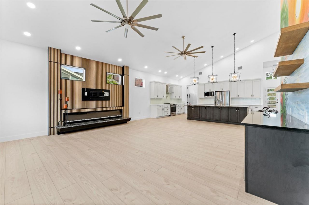 4907 15th Avenue N, Saint Petersburg, FL 33710 Photo