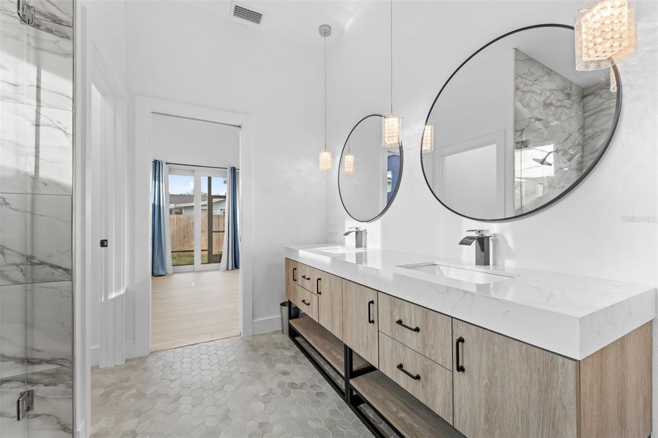 4907 15th Avenue N, Saint Petersburg, FL 33710 Photo