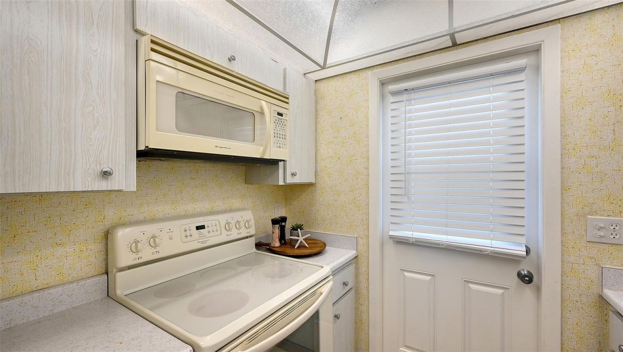 3810 Gulf Of Mexico Drive , Unit F206, Longboat Key, FL 34228 Photo