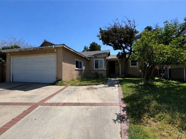 13100 Rangoon, Arleta, CA 91331