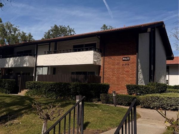 31579 Lindero Canyon Road, Unit 7, Westlake Village, CA 91361