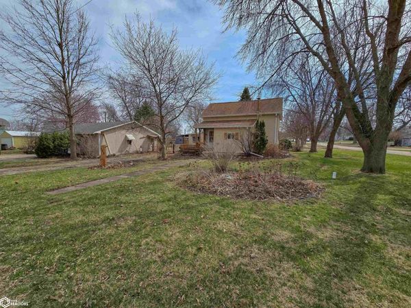 320 4th Street, Bagley, IA 50026