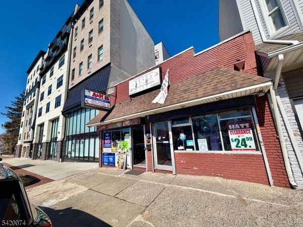 467 Main St, Orange, NJ 07050